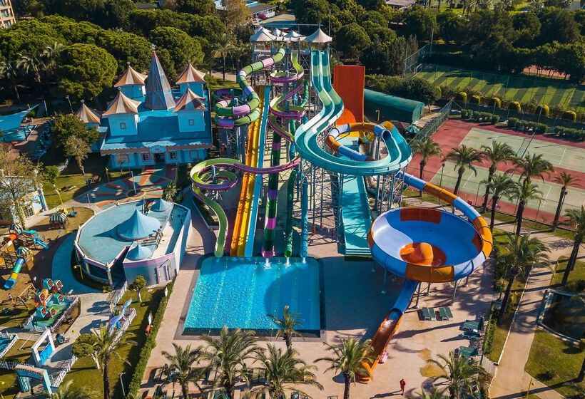 IC Hotels Green Palace