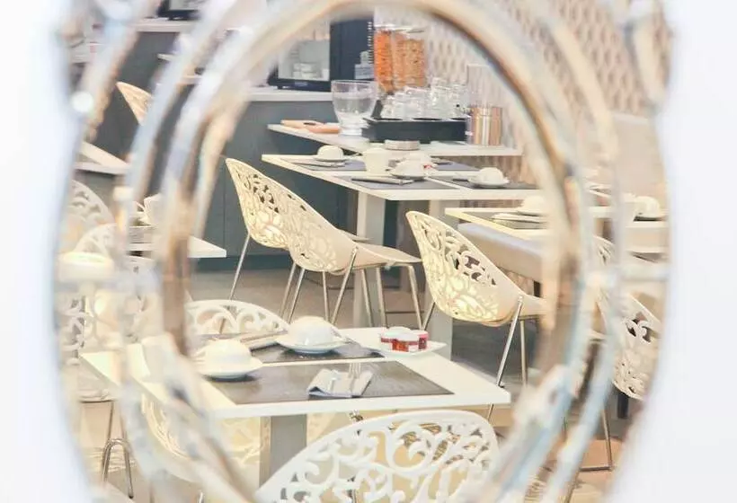 Hotelli La Villa Nice Victor Hugo