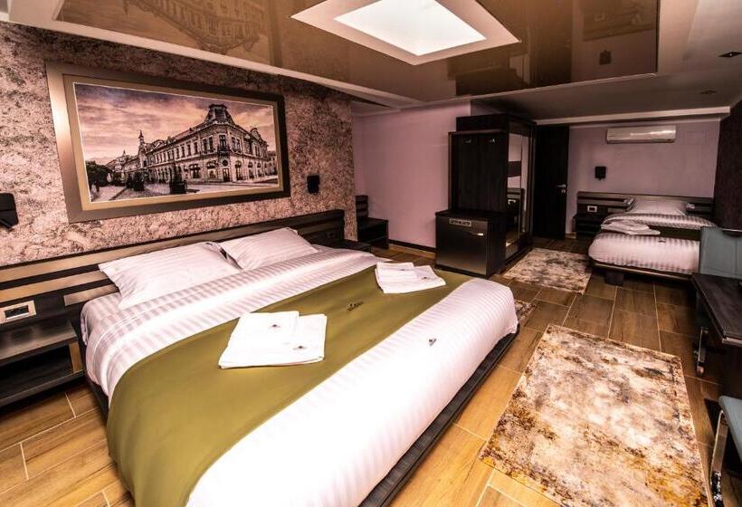 בית מלון כפרי Novotheos