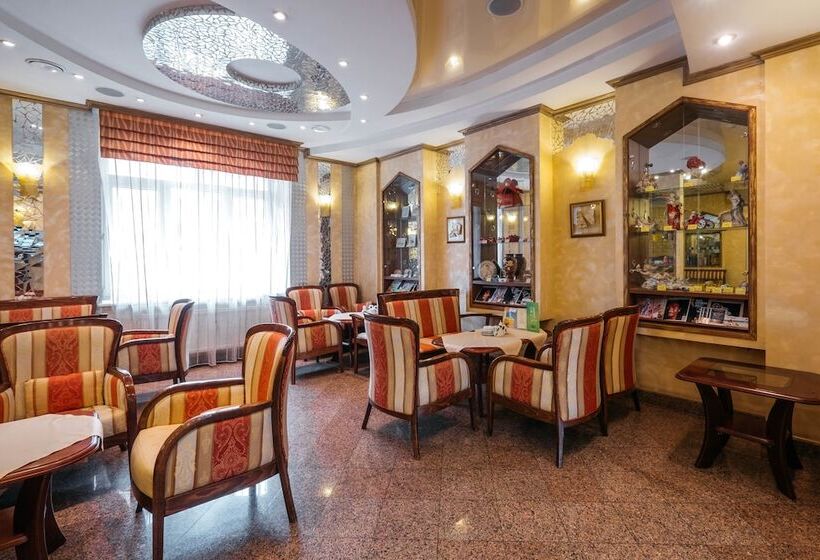 Premier By Usta Hotels