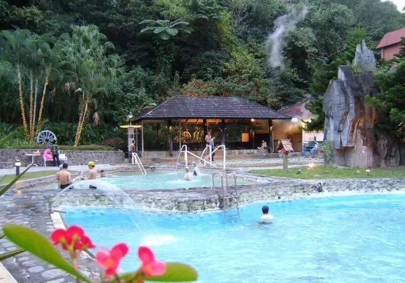 Hotelli Rainbow Resort