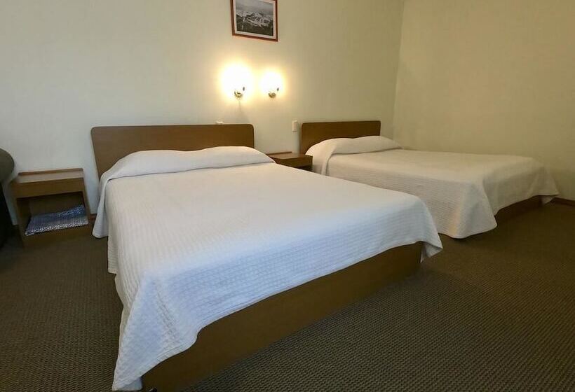 בית מלון כפרי Sakhalin Sapporo