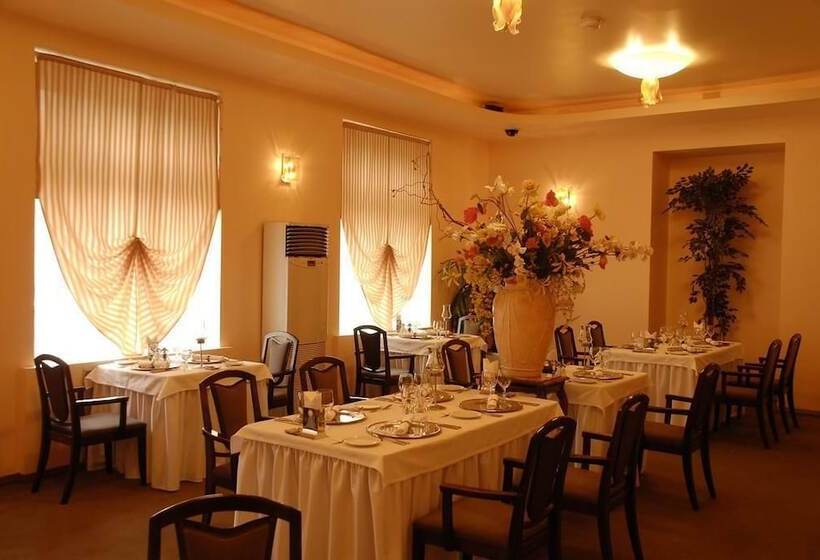 בית מלון כפרי Sakhalin Sapporo