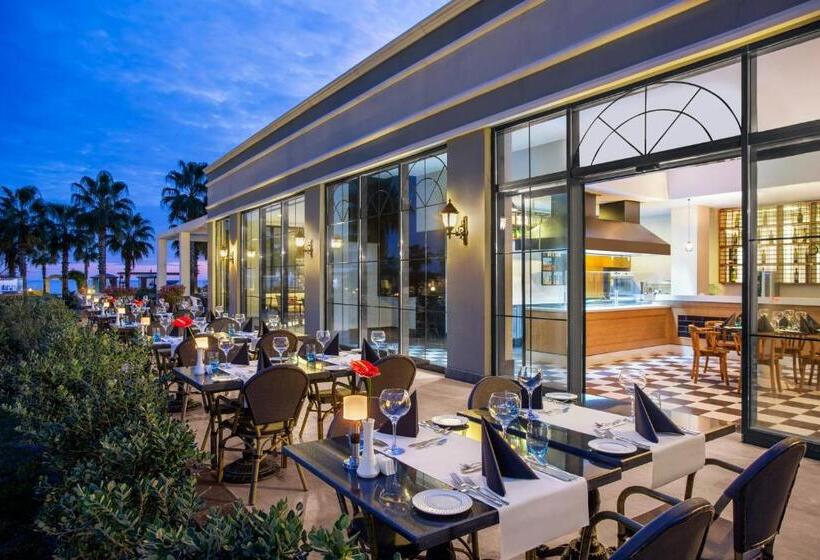 IC Hotels Santai Family Resort