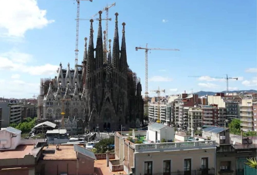 Absolute Sagrada Familia