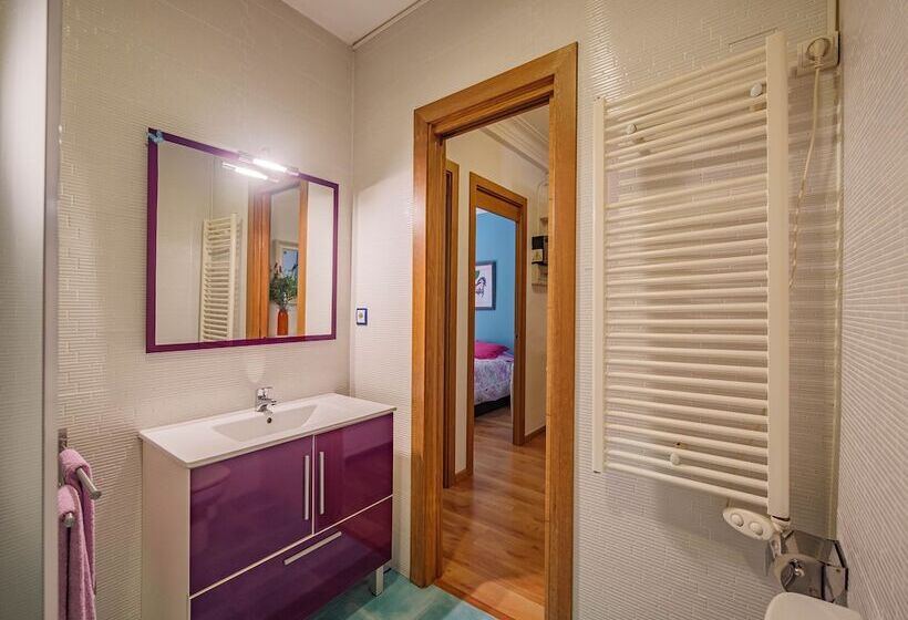 Absolute Sagrada Familia