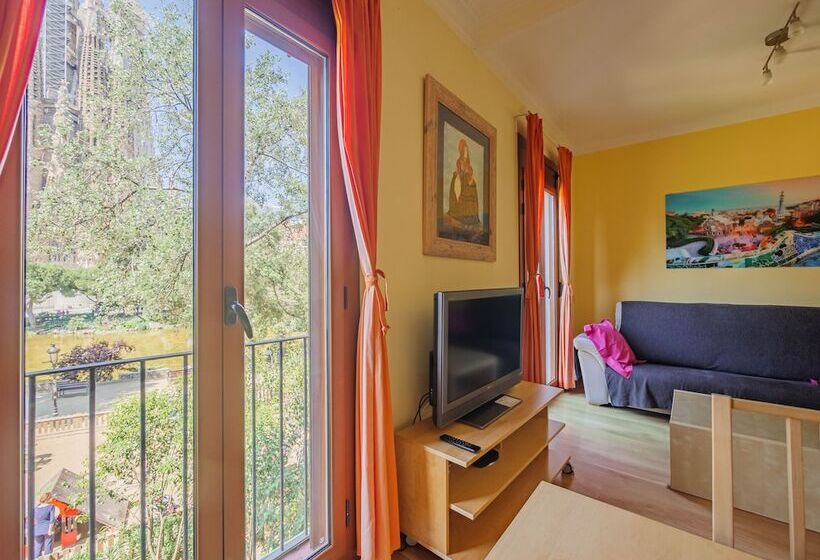 Absolute Sagrada Familia