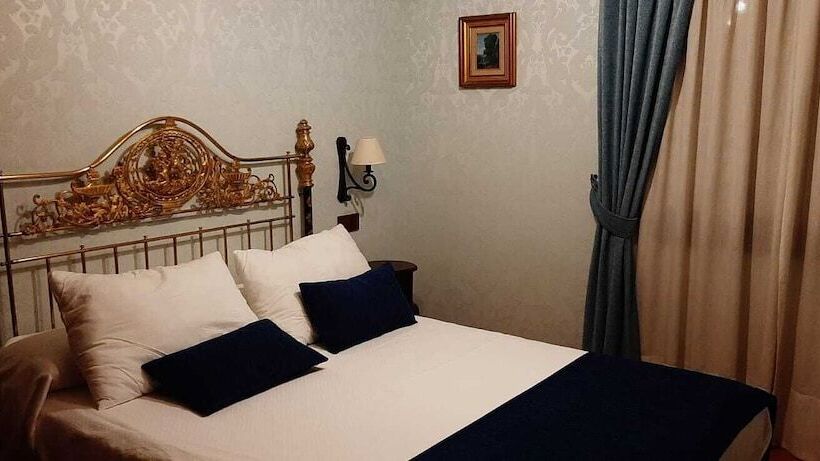 فندق Apartamentos Turísticos El Nogal