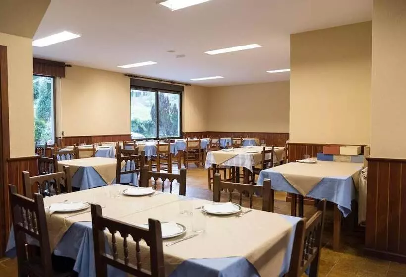 Hotelli La Terraza De Picos