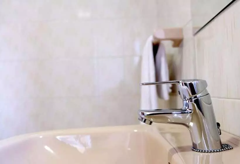 Hotelli La Terraza De Picos