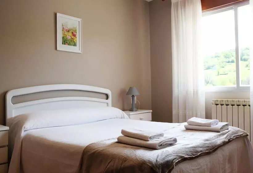 Hotelli La Terraza De Picos