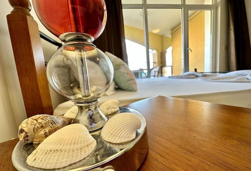 ホテル Menada Grand Resort Apartments