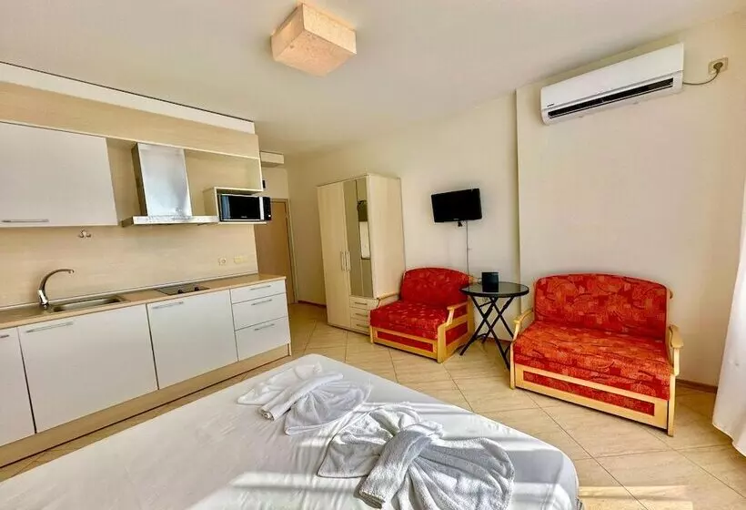 Hotelli Menada Grand Resort Apartments