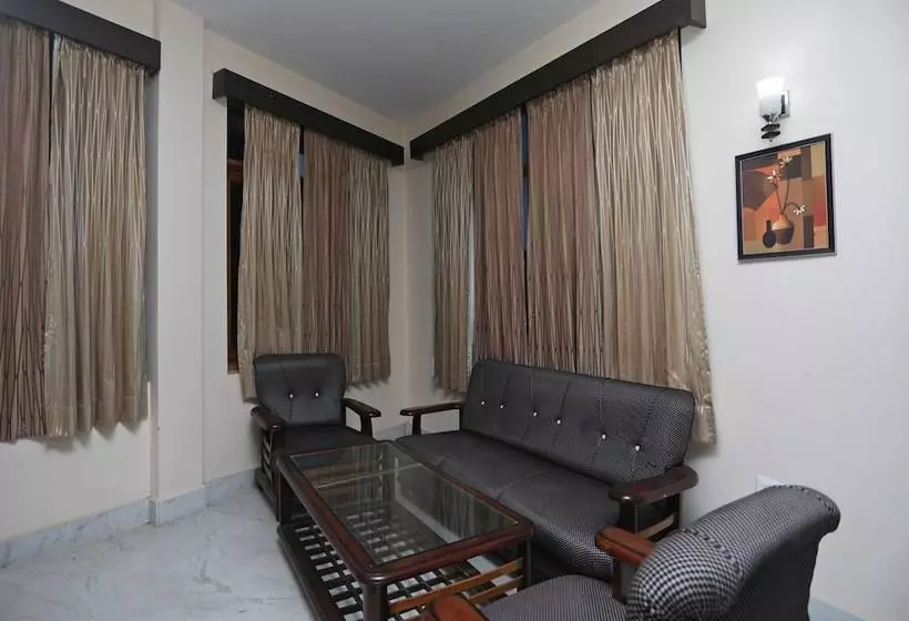 Hotelli Red Inn By Oyo Rooms