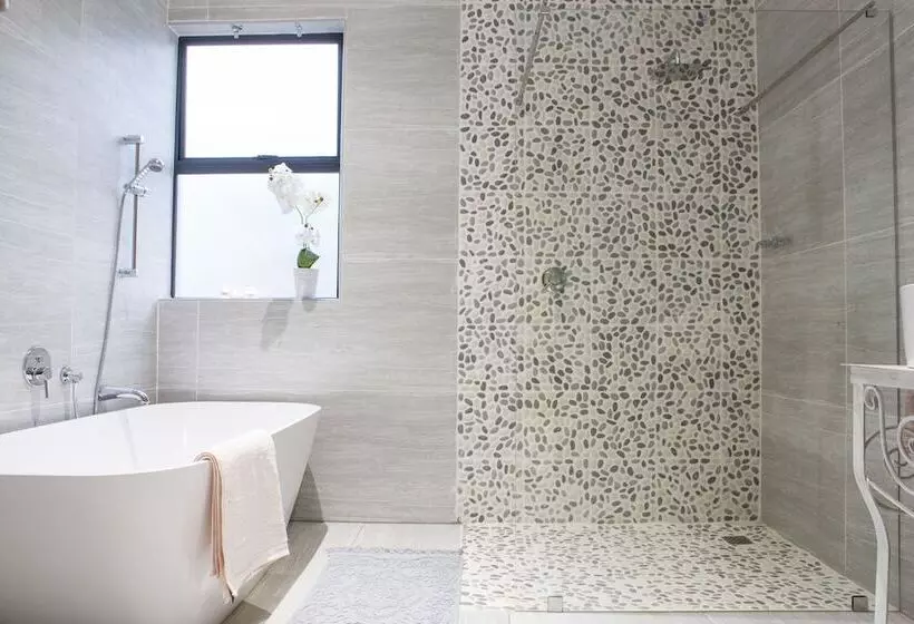 Majatalo The Living Collective