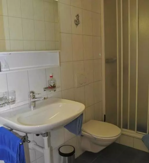 Retkeilymaja Pension Hof Zur Stilli