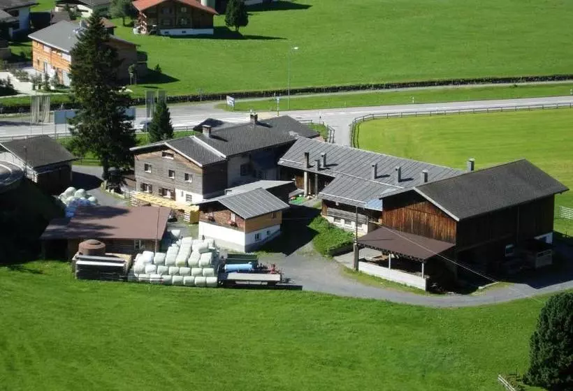 Retkeilymaja Pension Hof Zur Stilli