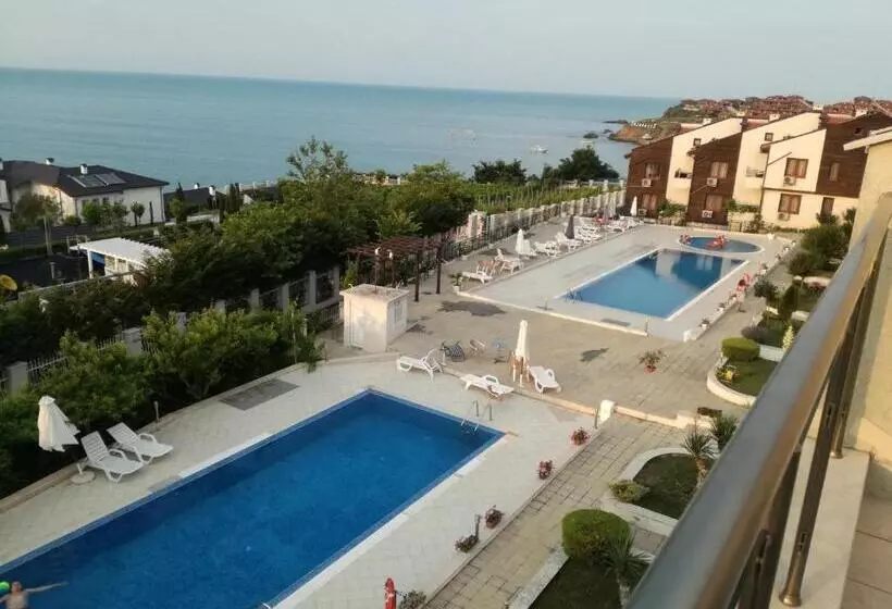 Menada Apolon Apartments