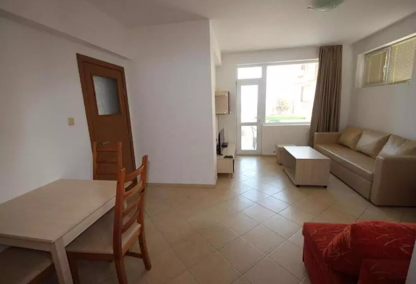 Menada Apolon Apartments