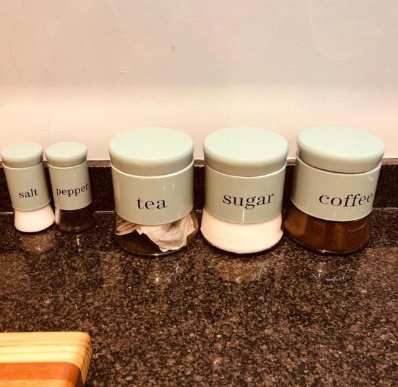 Пансион 27a On Angus