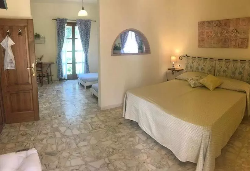 پانسیون Affittacamere Anselmi Sauro