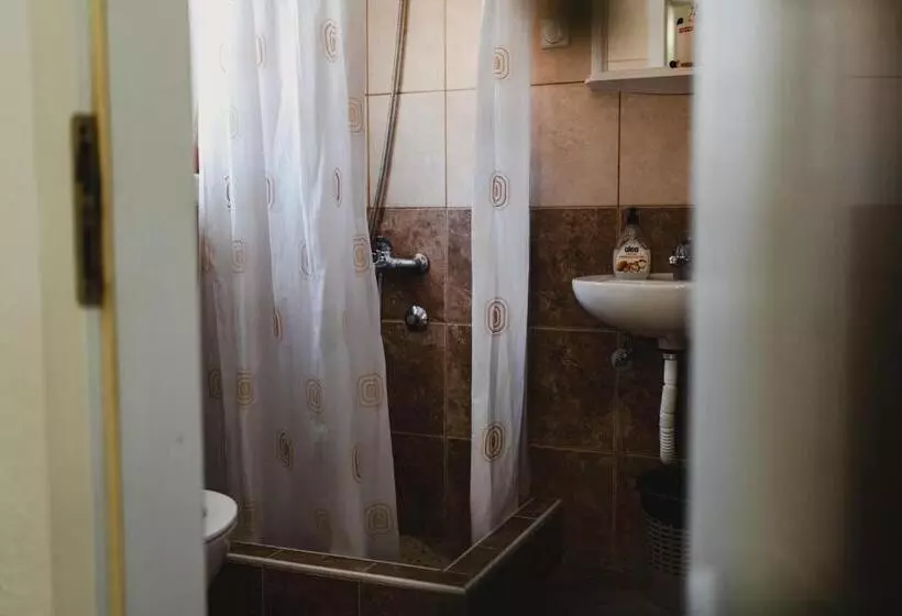 پانسیون Apartments Djukic
