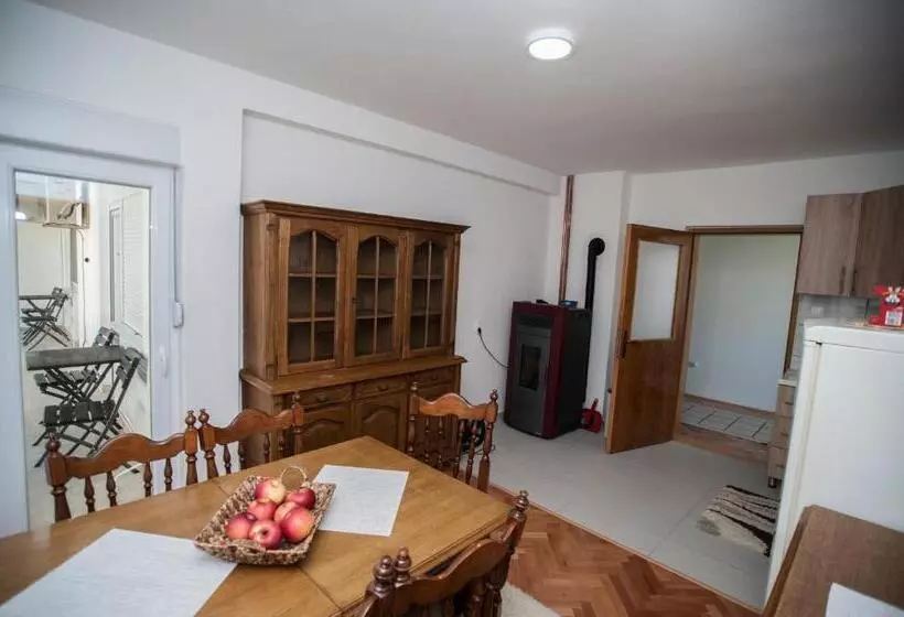 پانسیون Guesthouse Buco