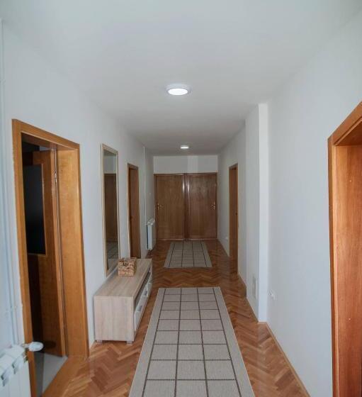 پانسیون Guesthouse Buco