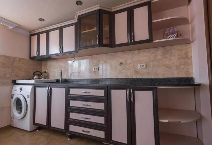 پانسیون Guesthouse Gorgasali 57