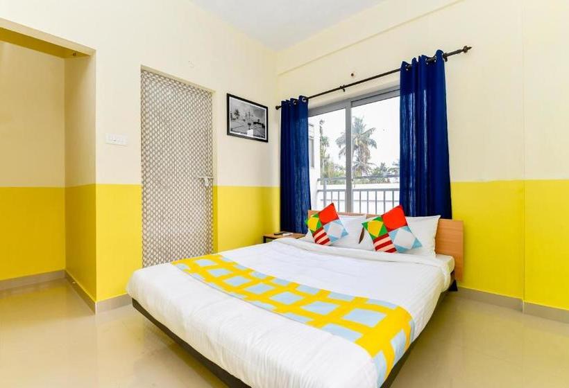 펜션 Spacious 1bhk Near Lulu Malledapally Kochi