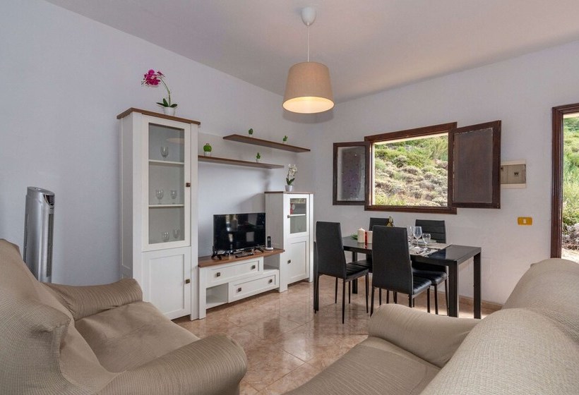 Casita De Campo Cerca De Risco Caído