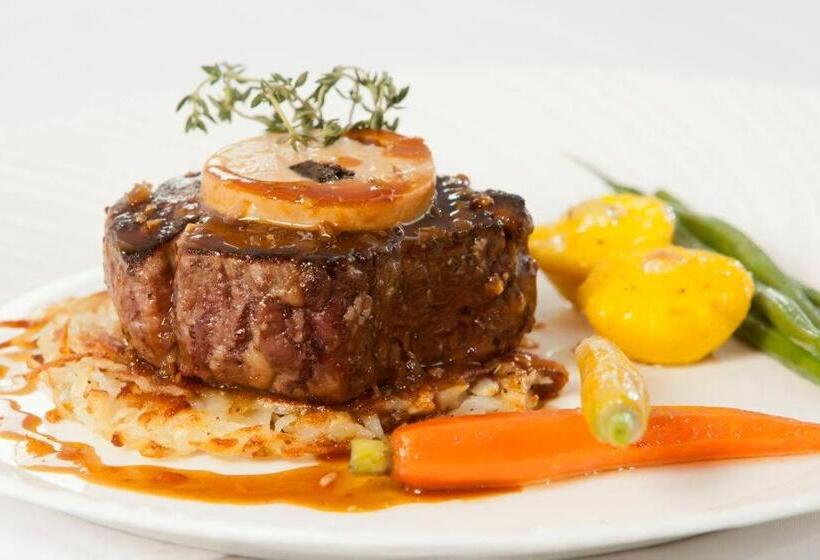 فندق Elmhurst Inn & Spa