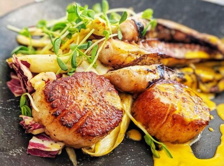 فندق Elmhurst Inn & Spa