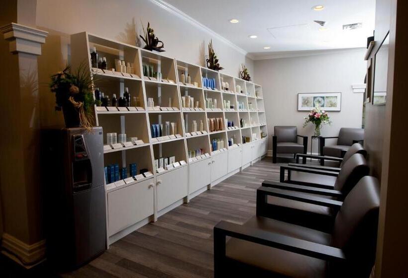 فندق Elmhurst Inn & Spa