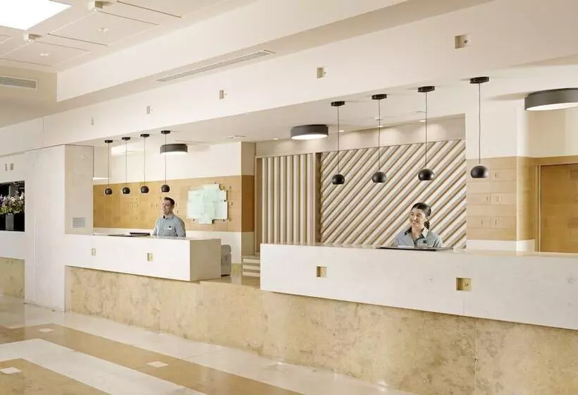 Отель Holiday Inn Athens Attica Av, Airport W., An Ihg