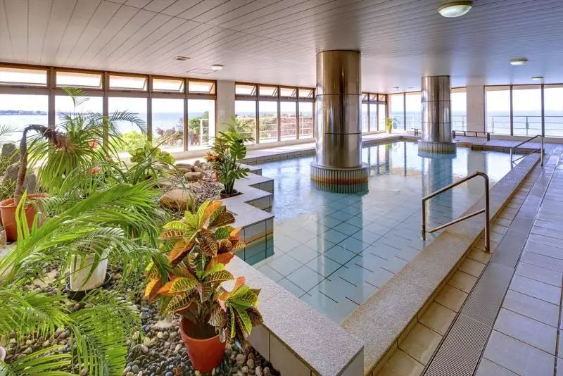 Отель Miyuki Beach