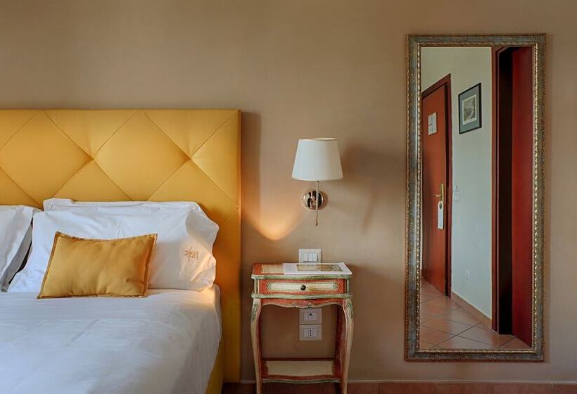 هتل Montespina Park