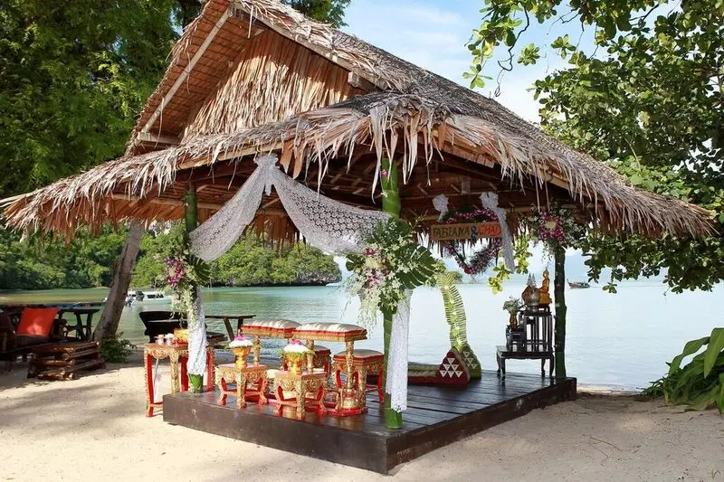 בית מלון כפרי Paradise Kohyao