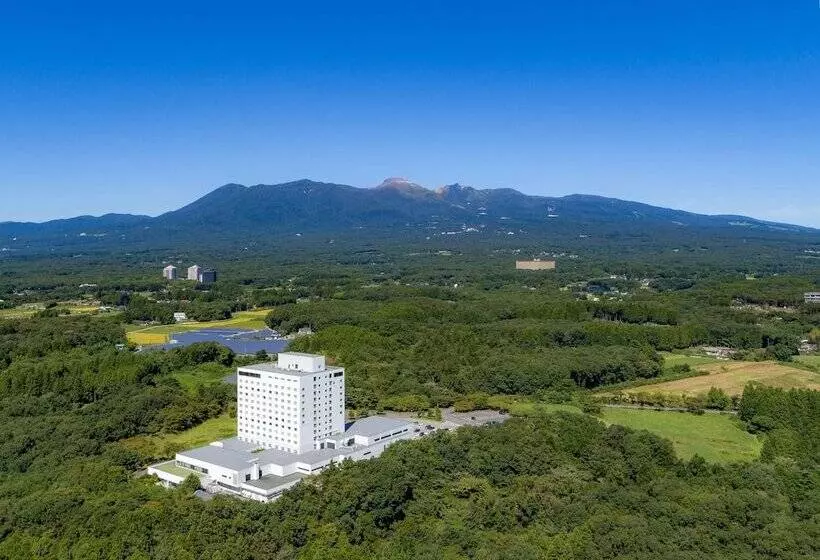 Отель Grand Mercure Nasu Highlands Resort & Spa