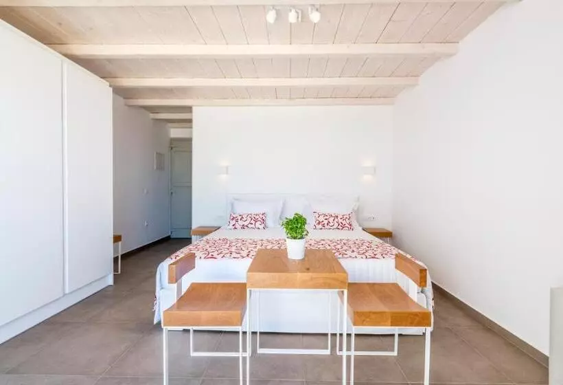 O Lofos Luxury Boutique Suites