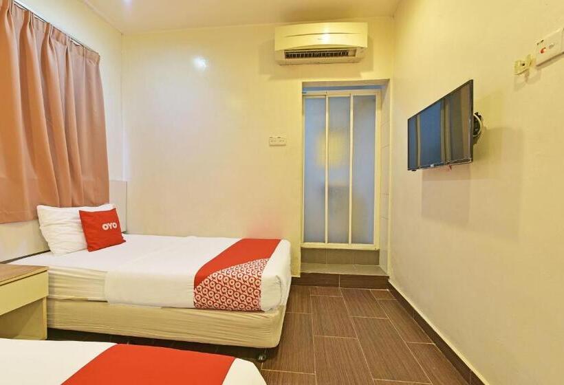 Avatarr Hotel By Oyo Rooms