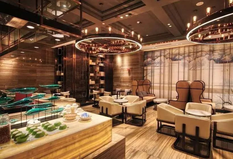 Hotelli Clifford Suites