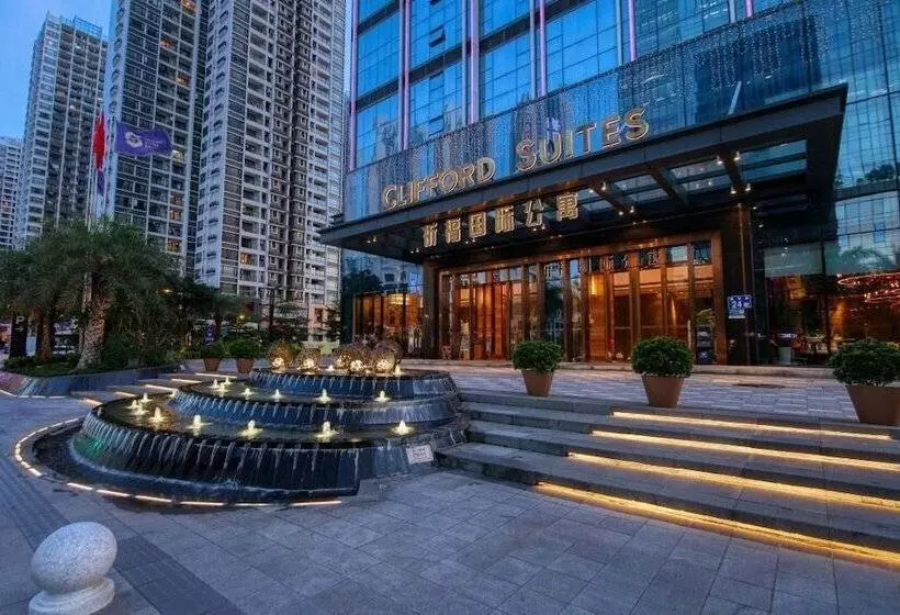 Hotelli Clifford Suites