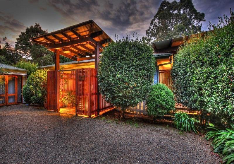 ホテル House Of Laurels