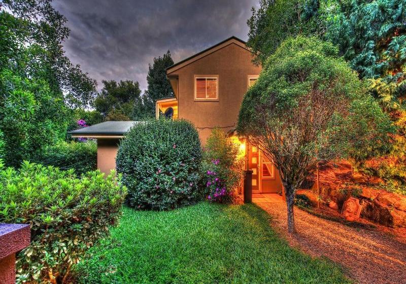 ホテル House Of Laurels