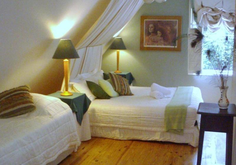 ホテル House Of Laurels