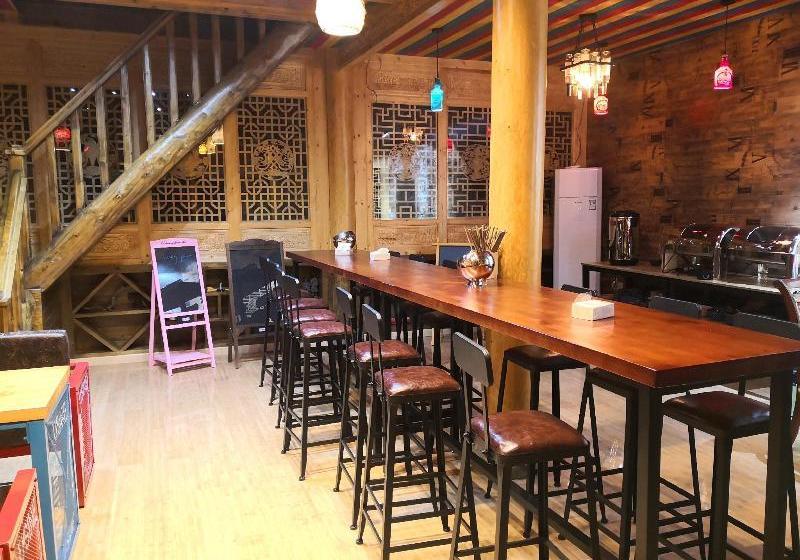 酒店 Jiuzhaigou Xin Tao Ge Tibetan Inn