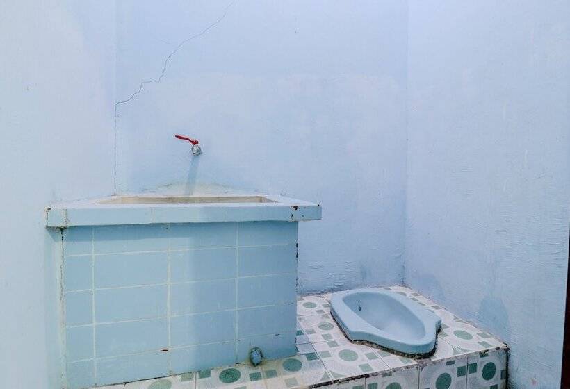 هتل Losmen Parikesit