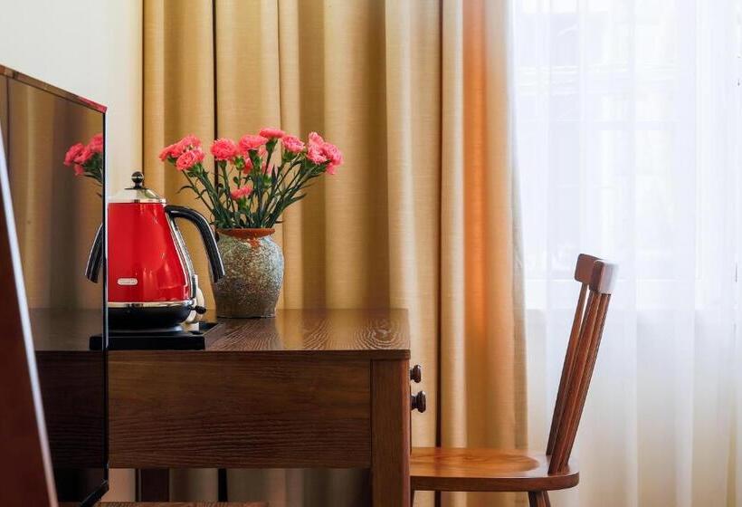 Kaiyue Hotel Zhongshan Road St Michael S Cathedral And Zhanqiao Pier Qingdao