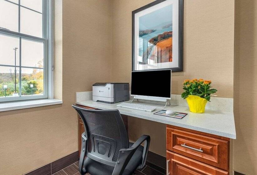 ホテル Comfort Inn